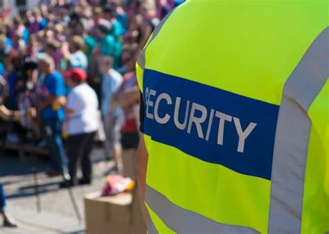 what is the main function of a security guard