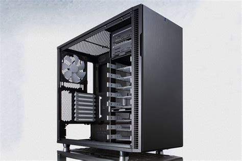 what is use of computer case