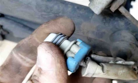 what problems can a bad abs sensor cause