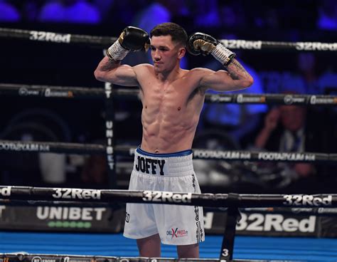 what time is boxing on channel 5 tonight est