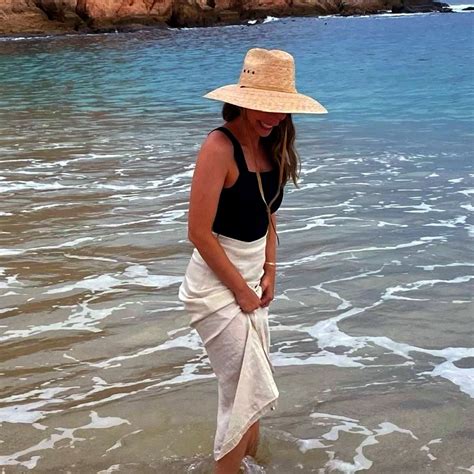 what to wear in cabo in april