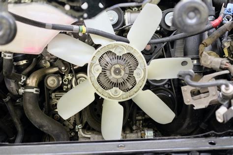 when does engine fan come on