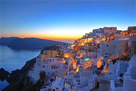 when does the sunset in santorini in september