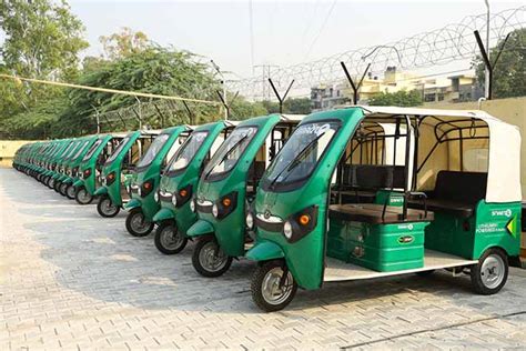 when was e rickshaw invented