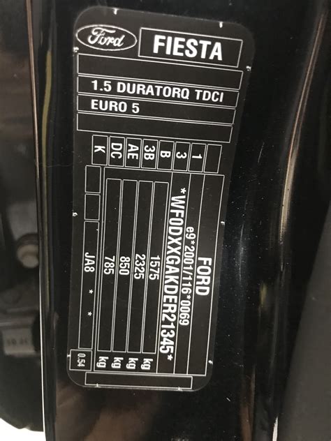 where is ford fiesta paint code