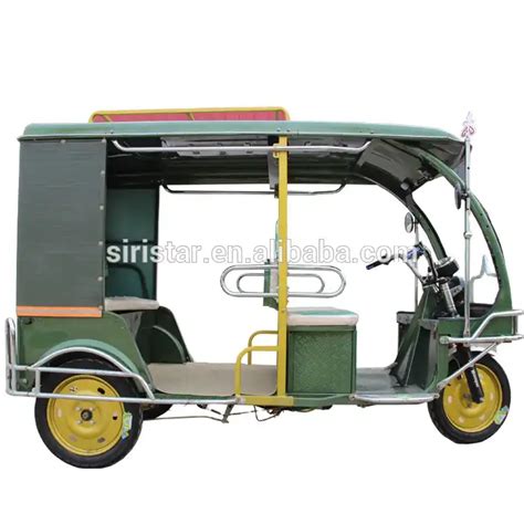 which gas is used in auto rickshaw
