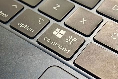 which key is the command key