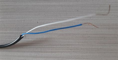 white and blue wire which is positive or negative