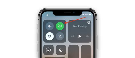 why can't i turn on cellular data on my iphone