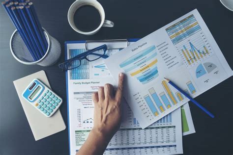 why do accountants use excel