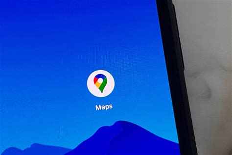 why does google maps keep crashing