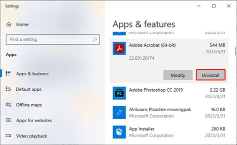 why does my adobe acrobat reader keep crashing