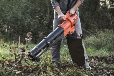 why does my echo leaf blower keep shutting off