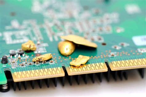 why is gold used in electronics