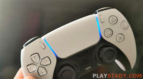 why is my controller blinking and not connecting ps5