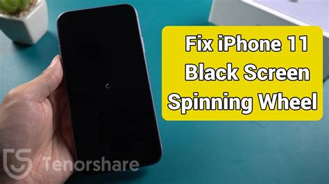 why is my iphone keep going to a black loading screen