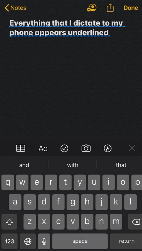 why is my text underlined in blue on iphone
