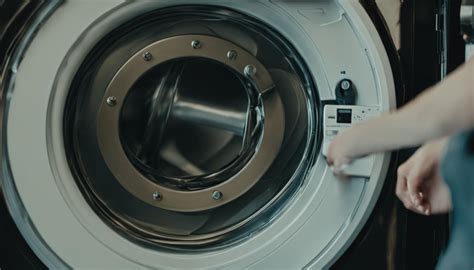why is my washing machine noisy when spinning