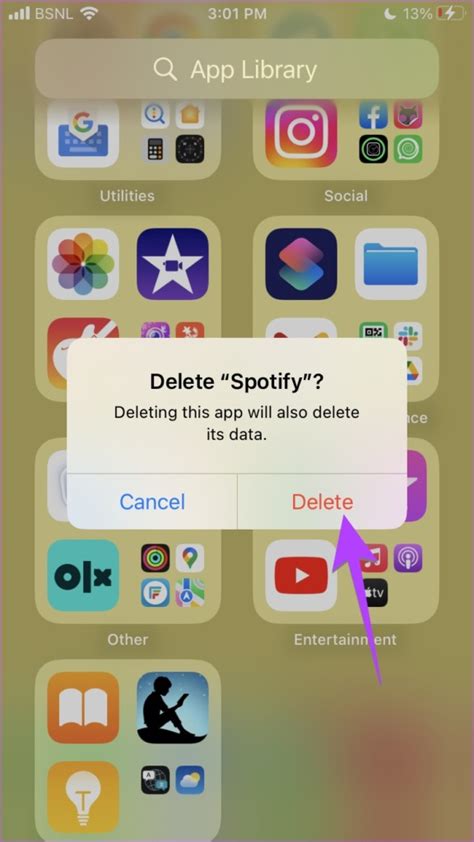 will reinstalling app delete data